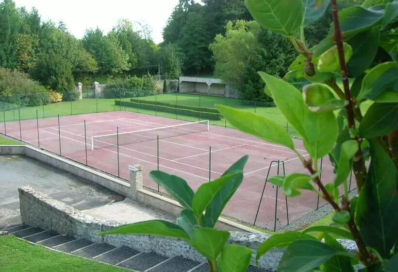 Отель La Ménaudiere