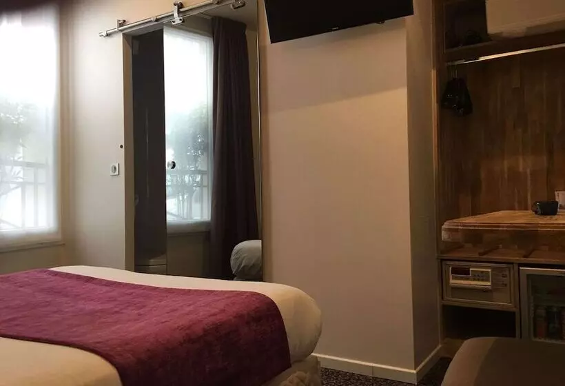 هتل Louvre Sainte Anne