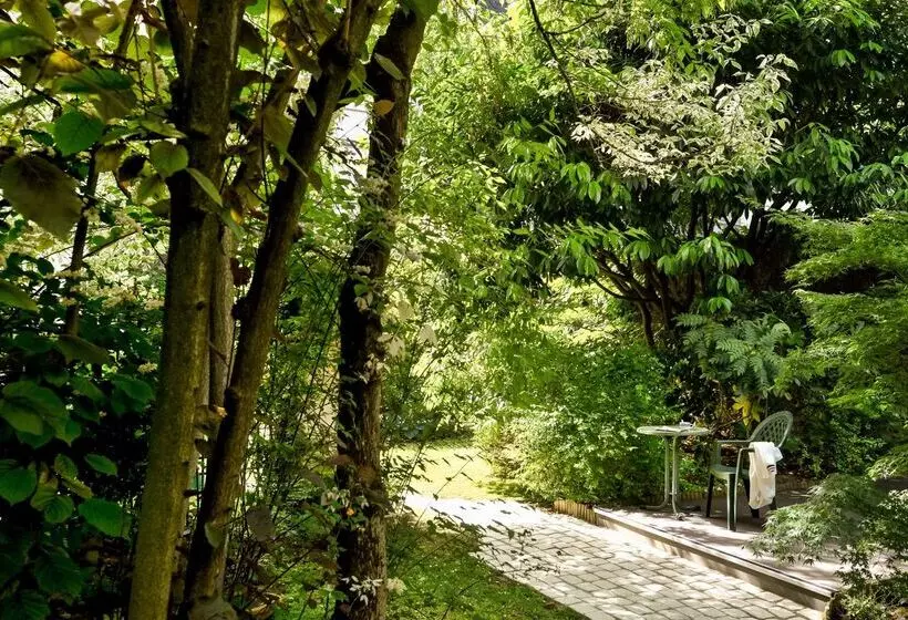 هتل Abaca Messidor By Happyculture