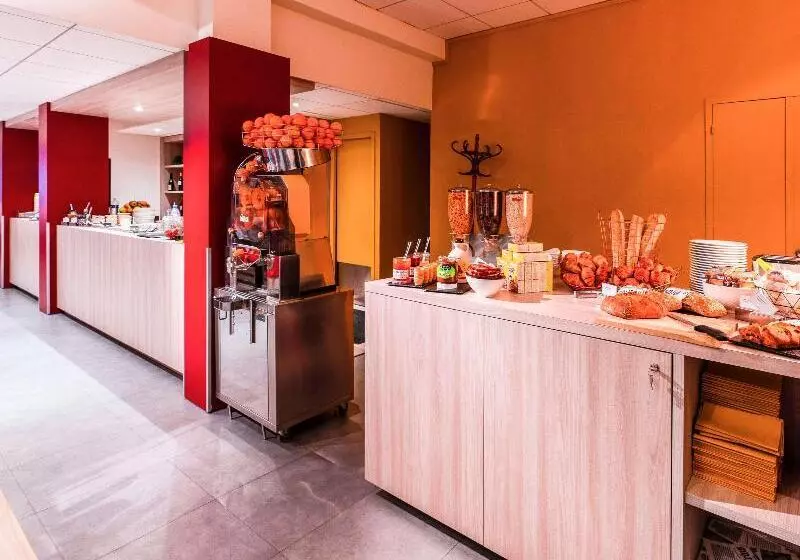 Отель Ibis Styles Beauvais
