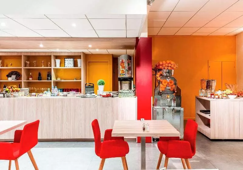 Отель Ibis Styles Beauvais