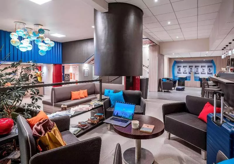 Отель Ibis Styles Beauvais