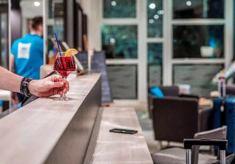 Отель Ibis Styles Beauvais