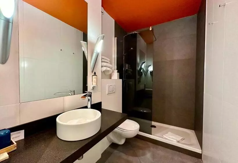 호텔 La Paix Hôtel Contemporain Brest Centre Ville