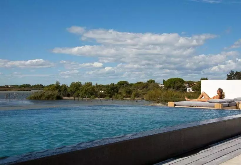 Hotell Lodge Sainte Helene Adult Only