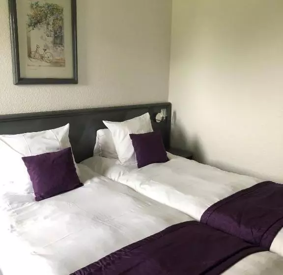 Отель Le Noirlac