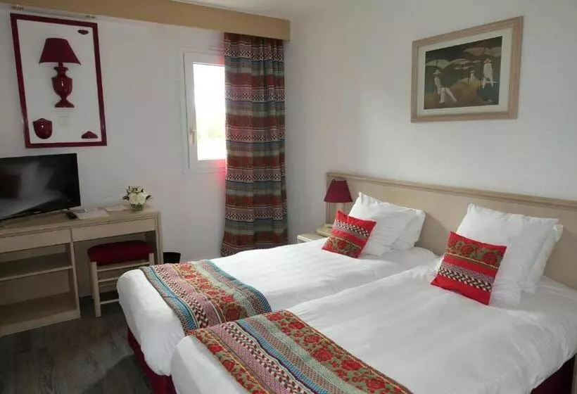 Отель Le Noirlac