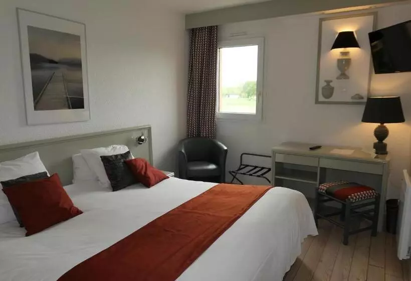 Отель Le Noirlac