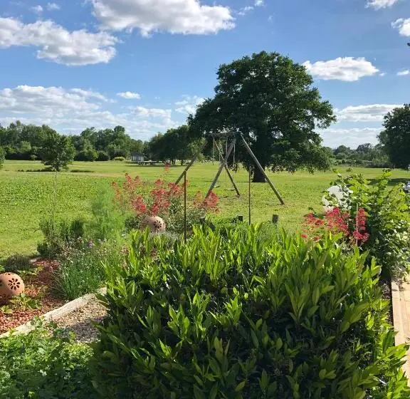 Отель Le Noirlac