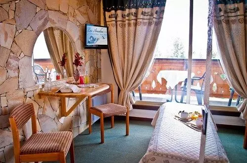 Отель Les Ancolies