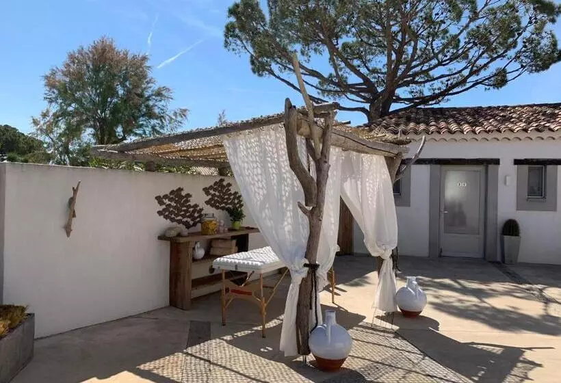 Hotell Lodge Sainte Helene Adult Only