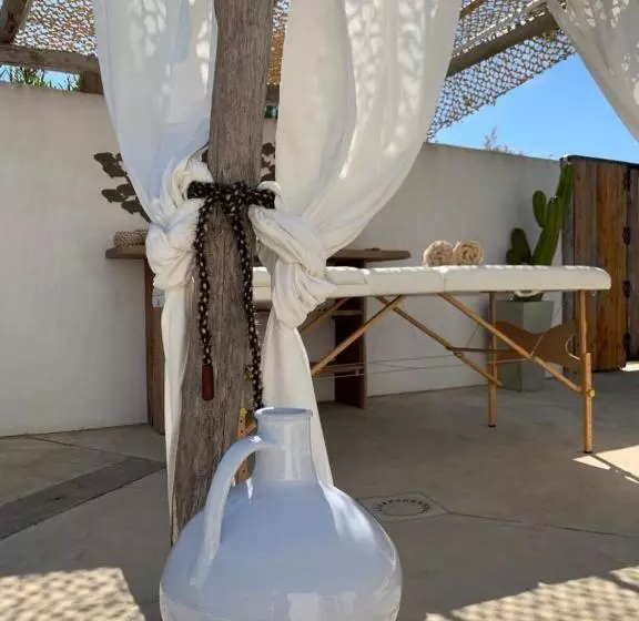 Hotell Lodge Sainte Helene Adult Only