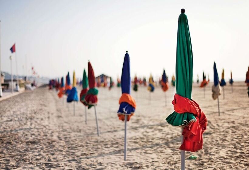 هتل Mercure Deauville Centre