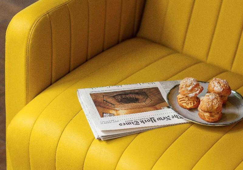 هتل Hôtel Mercure Paris Centre Gare Montparnasse