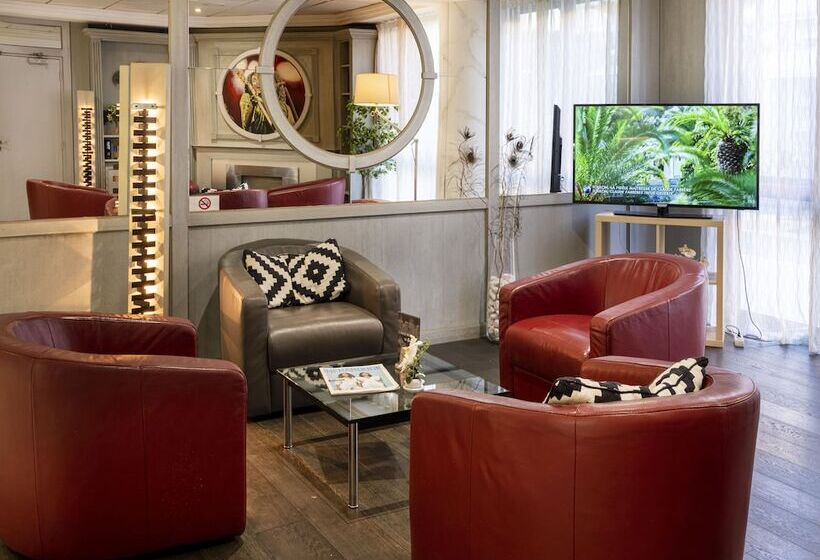 ホテル Nice Riviera