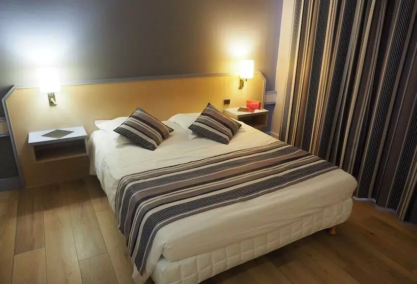 فندق Restaurant L Amandois