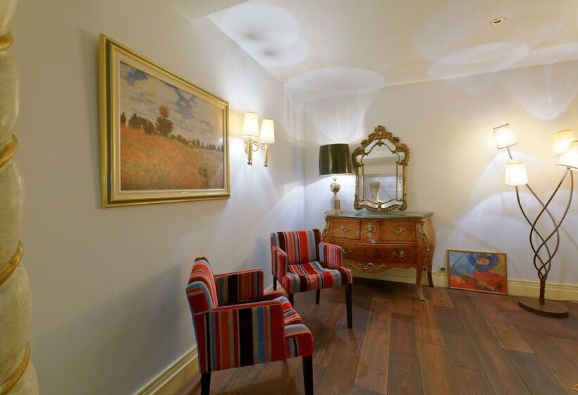 ホテル Hostel Toulouse Wilson