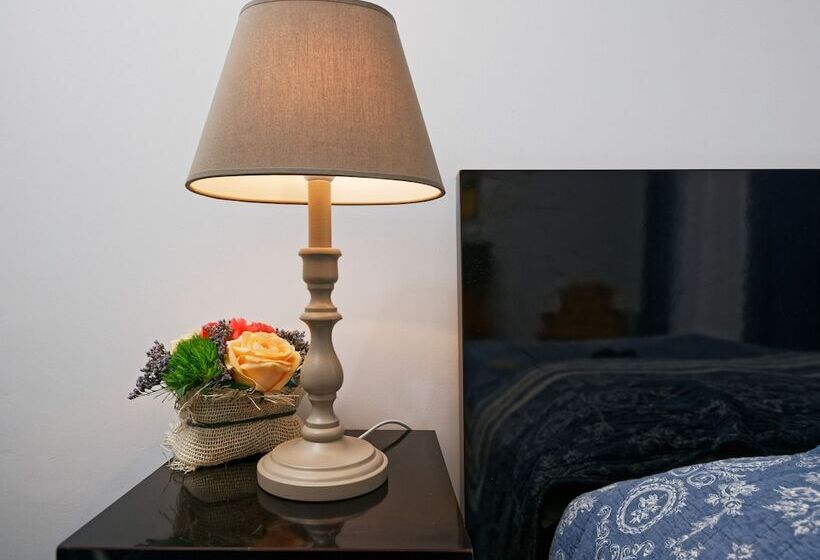 ホテル Hostel Toulouse Wilson