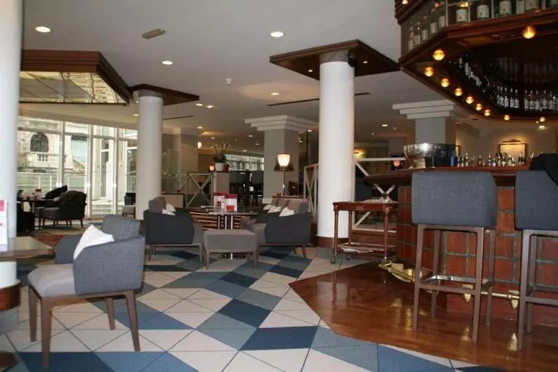 Отель Célestins Spa Thermal & Hôtel By Vy Resort