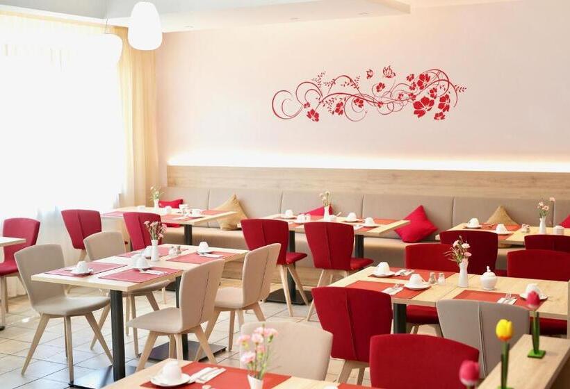 Отель Am Buchwald