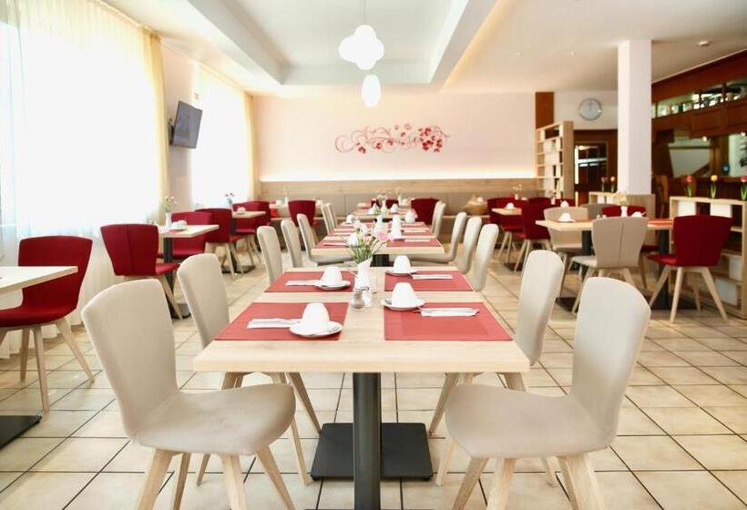 Отель Am Buchwald