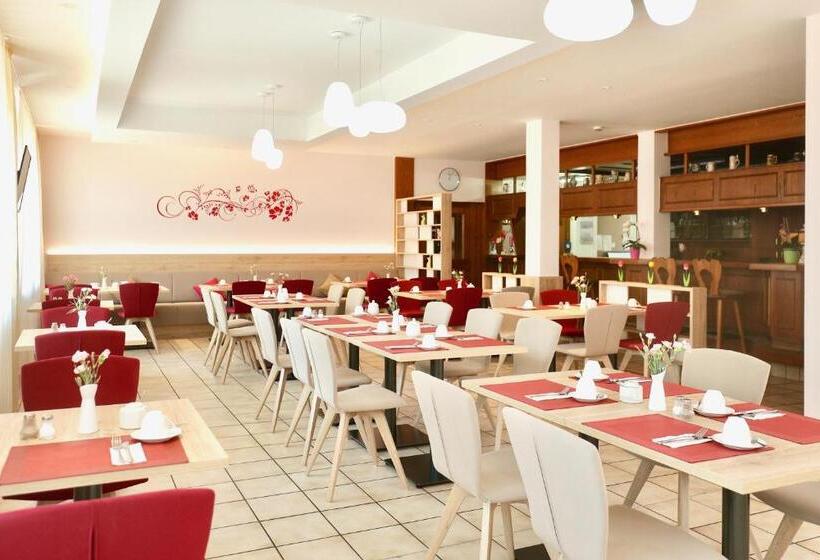 Отель Am Buchwald