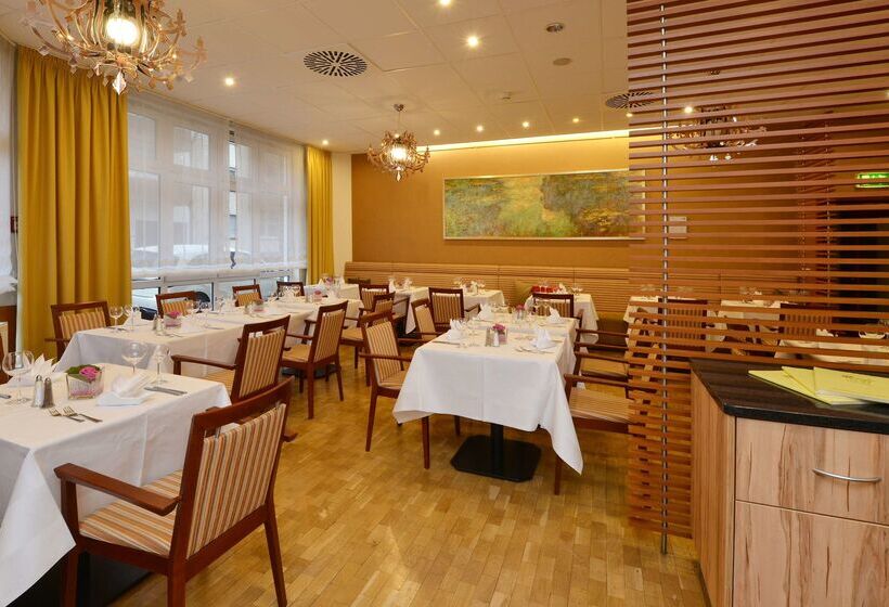 Отель Best Western Plus Delta Park