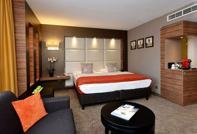 Отель Best Western Plus Delta Park