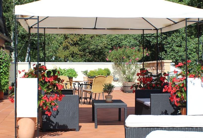 فندق Blesius Garten