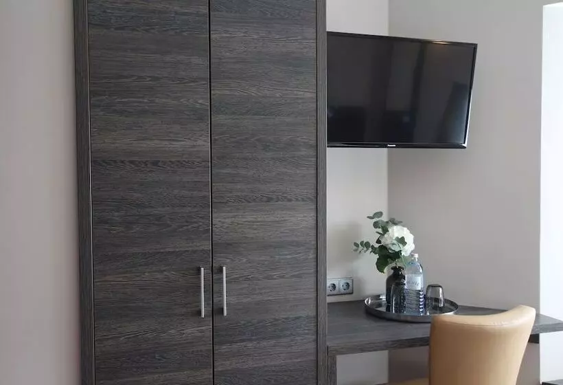 هتل Delta Am Potsdamer Platz