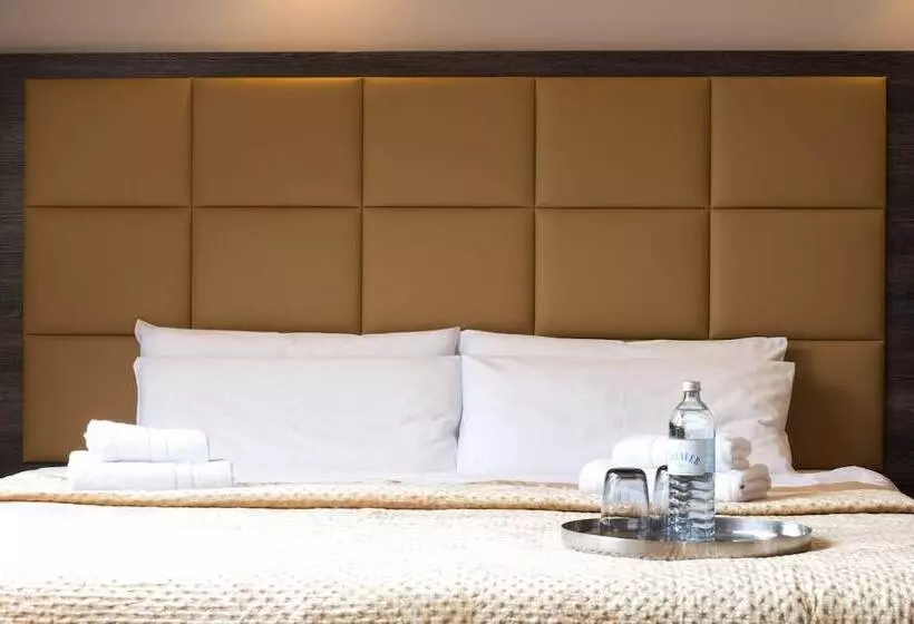 هتل Delta Am Potsdamer Platz