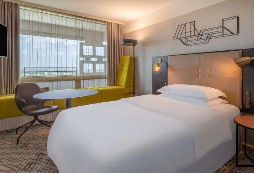 Hotel Four Points By Sheraton Munich Arabellapark