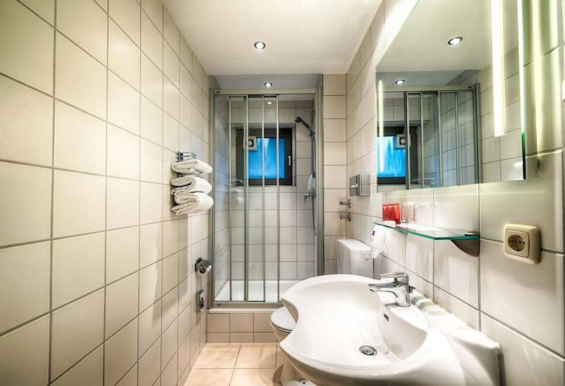 Leonardo Inn Hotel Hamburg Airport