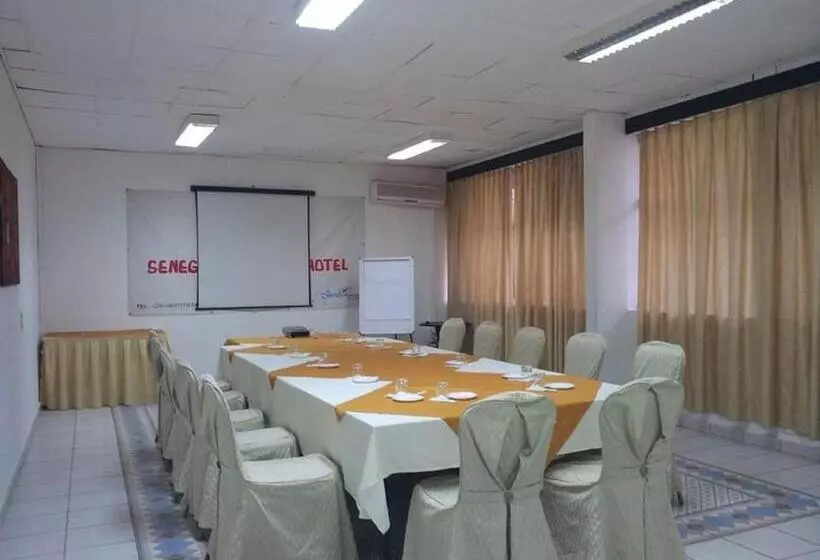 هتل Senegambia Beach