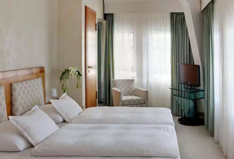 Dorint Hotel Esplanade Jena