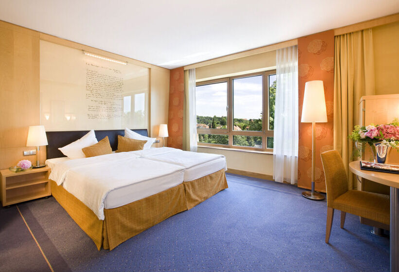 בית מלון כפרי Vienna House By Wyndham Remarque Osnabrück