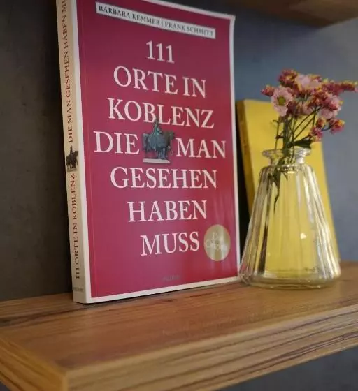 فندق & Weinhaus Zum Schwarzen Bären