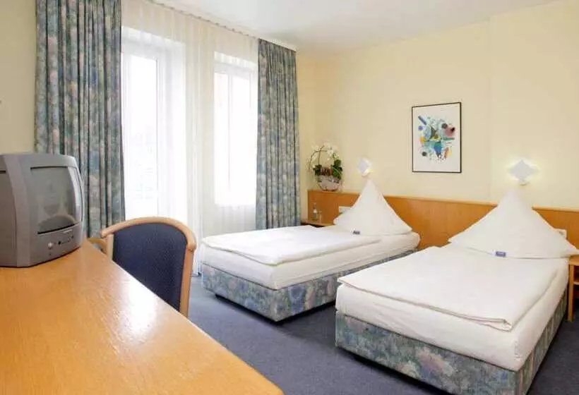 בית מלון כפרי Europa