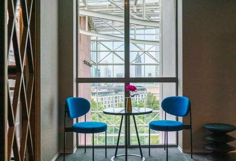 ホテル Hilton Frankfurt City Centre