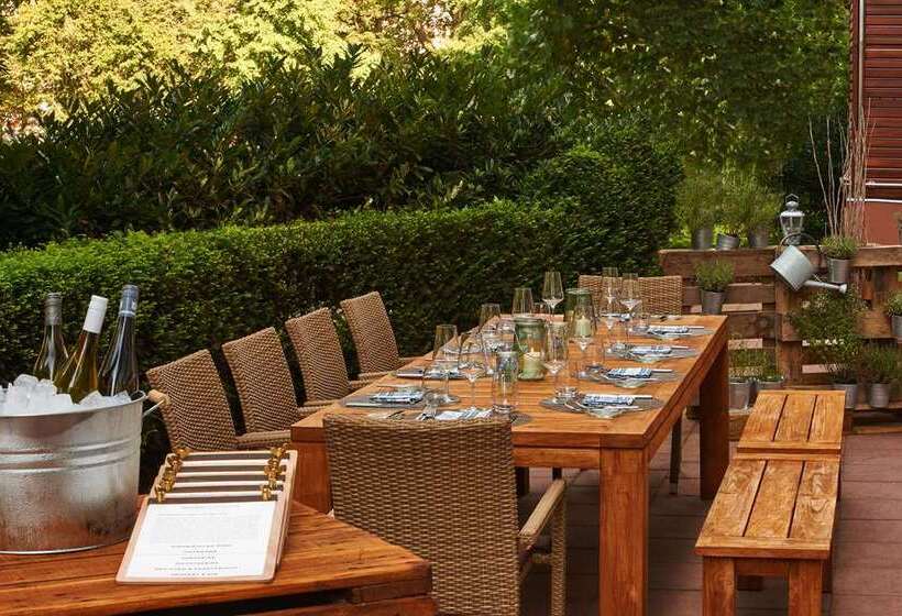 فندق Hilton Frankfurt City Centre