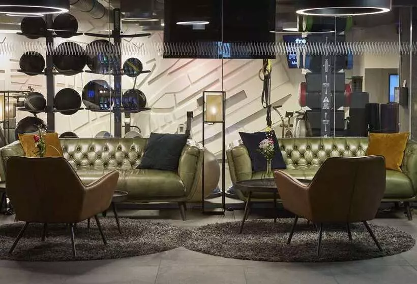 ホテル Hilton Frankfurt City Centre