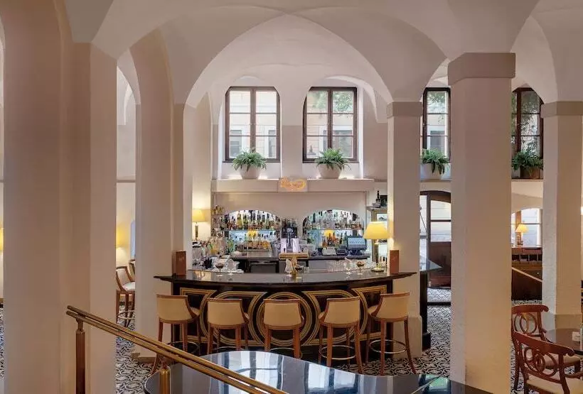 Bilderberg Bellevue Hotel Dresden