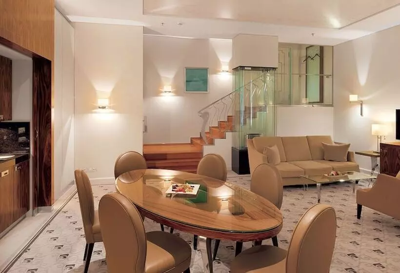 Bilderberg Bellevue Hotel Dresden