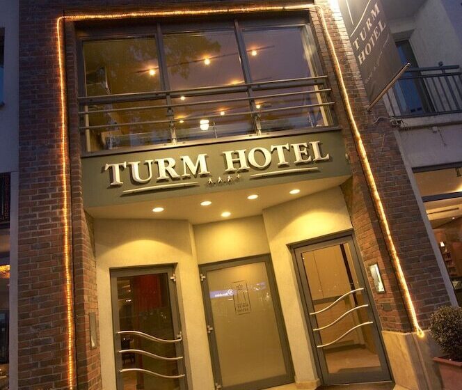 فندق Turm
