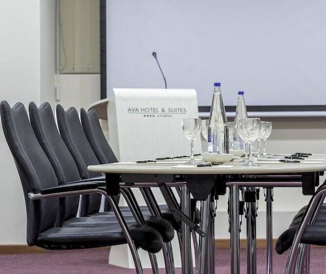 Ava Hotel And Suites