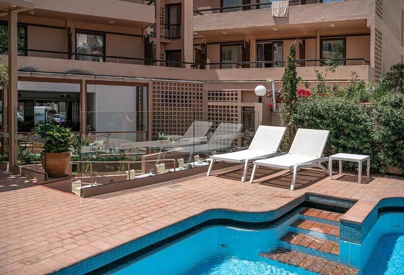 هتل Civitel Akali