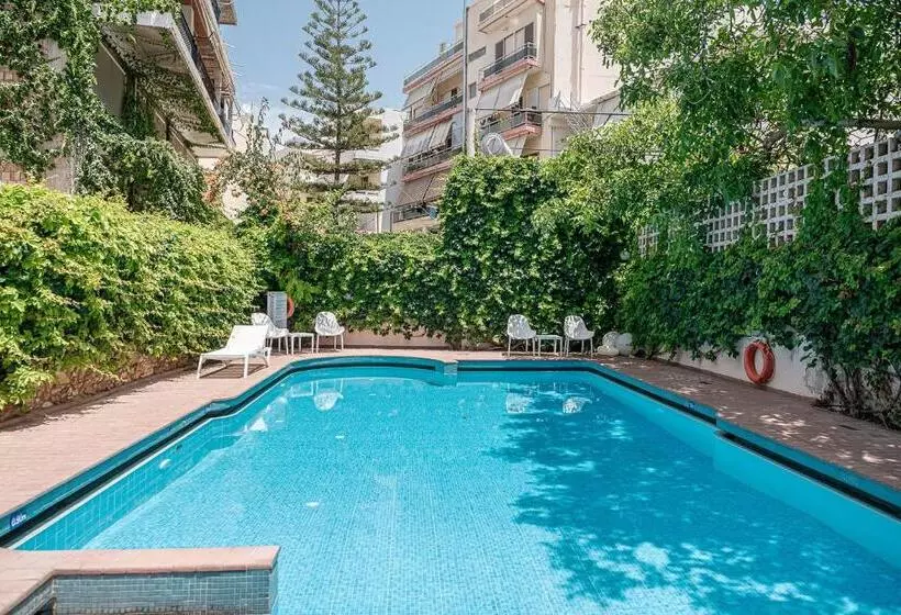 호텔 Civitel Akali