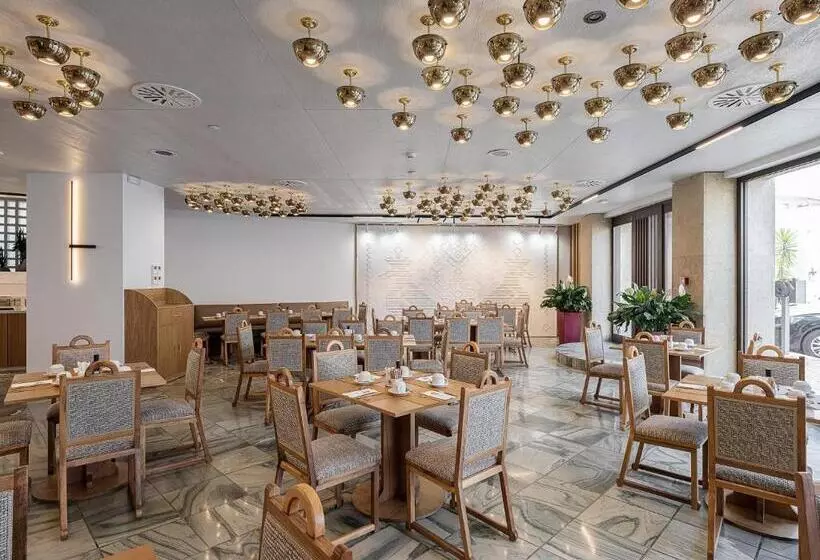 호텔 Civitel Akali