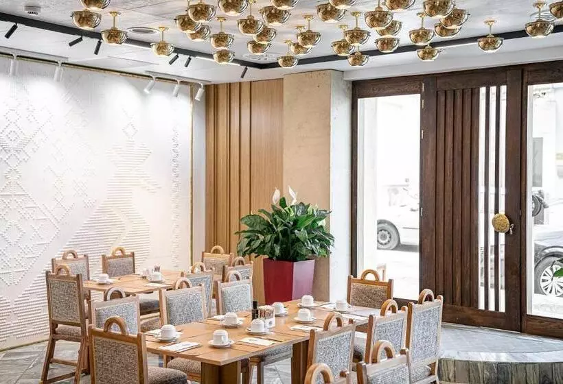 호텔 Civitel Akali