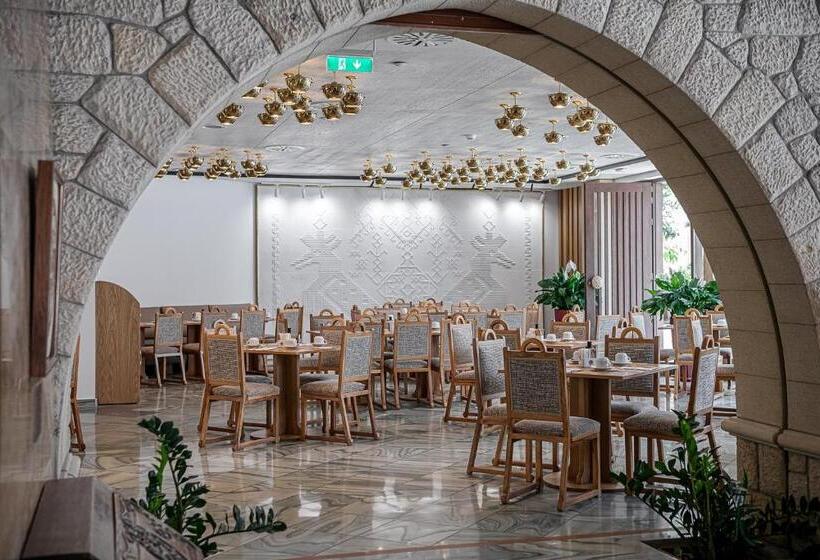 هتل Civitel Akali